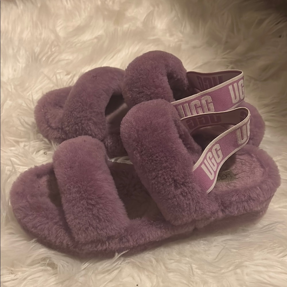 Purple UGG sandals - Picture 2 of 5
